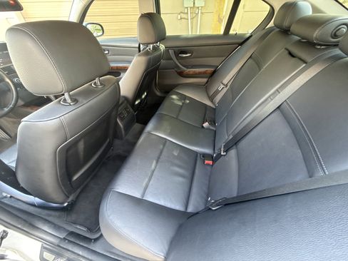 Used 2011 BMW 335i Sedan RWD image 17