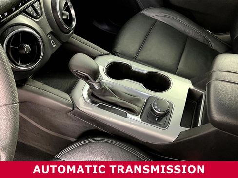 Used 2022 Chevrolet Blazer LT FWD image 16