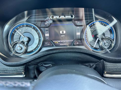 Used 2019 RAM 1500 Limited image 5