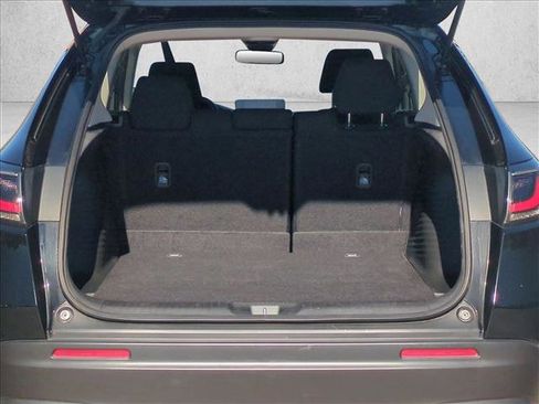 Used 2025 Honda HR-V LX image 6