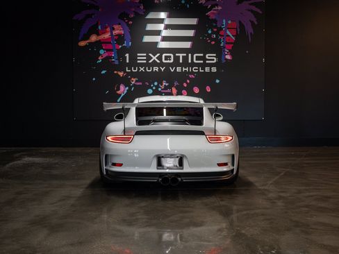 Used 2016 Porsche 911 GT3 RS RWD image 5