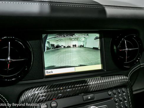 Used 2015 Mercedes-Benz SLS AMG GT Final Edition image 34