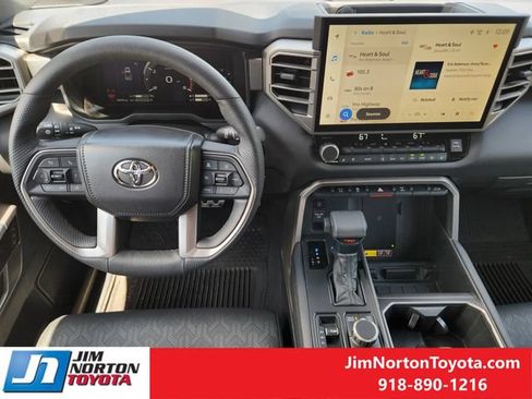 Used 2025 Toyota Tundra Limited w/ TRD Off-Road Package AWD/4WD image 27