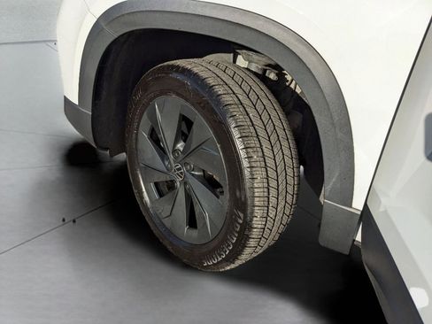 Certified 2025 Volkswagen Taos S image 34