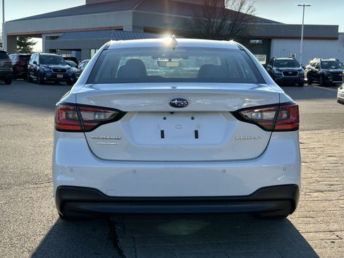 Used 2022 Subaru Legacy Limited image 6