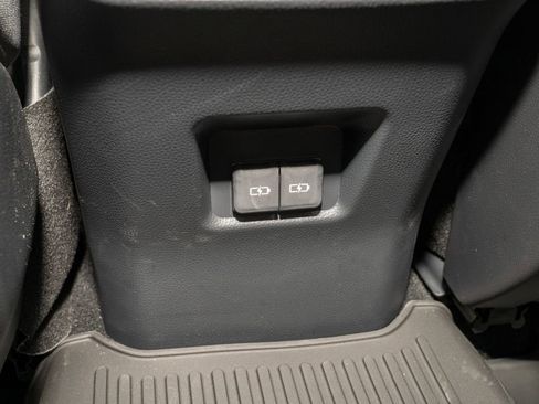 Certified 2025 Toyota RAV4 XLE w/ Convenience Package image 8