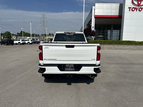 Used 2022 Chevrolet Silverado 2500 LTZ w/ Z71 Chrome Sport Edition AWD/4WD image 6