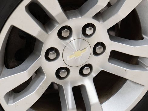 Used 2018 Chevrolet Silverado 1500 W/T RWD image 63