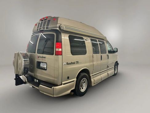 Used 2012 Chevrolet Express 2500 w/ Power Package image 5