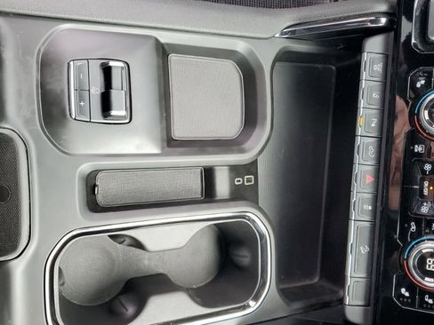 Used 2024 GMC Sierra 3500 AT4 w/ AT4 Premium Plus Package image 41