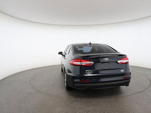 Used 2020 Ford Fusion SE w/ Equipment Group 151A image 13