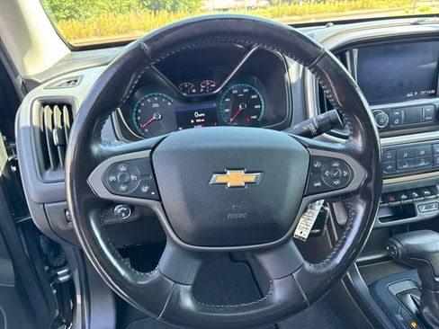 Used 2020 Chevrolet Colorado Z71 AWD/4WD image 15