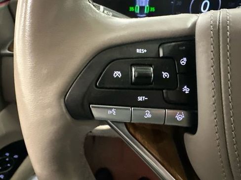 Used 2022 Cadillac Escalade ESV Sport Platinum image 14