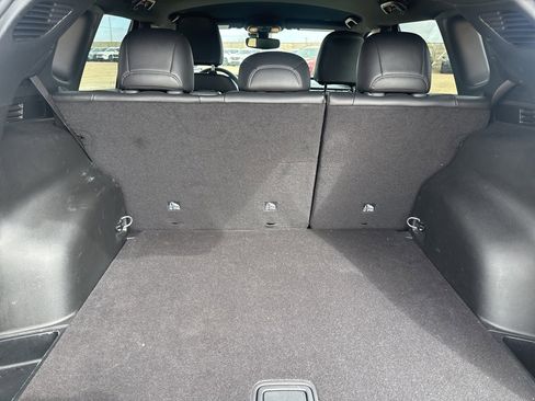 Used 2025 Jeep Compass Latitude image 32