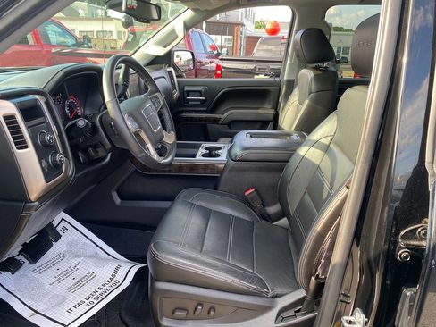 Used 2016 GMC Sierra 1500 Denali w/ Enhanced Driver Alert Package image 33