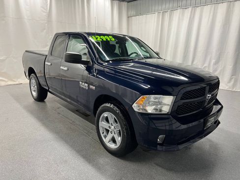 Used 2014 RAM 1500 Express AWD/4WD image 3