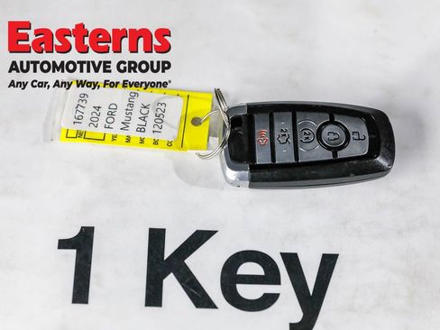 Used 2024 Ford Mustang Premium image 23