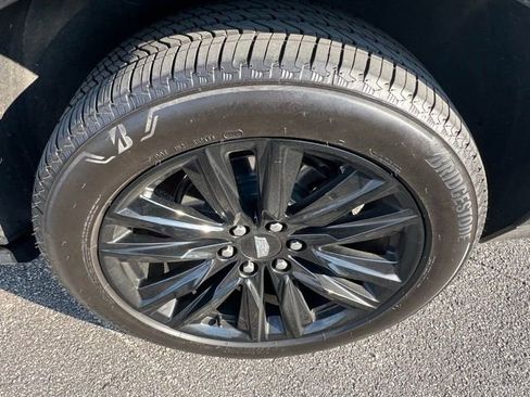 Used 2022 Cadillac Escalade Sport Platinum w/ LPO, Floor Liner Package AWD/4WD image 23