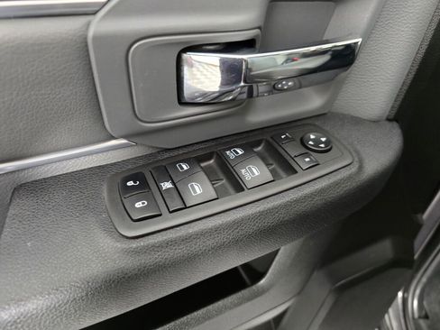 Used 2024 RAM 1500 Classic SLT image 18