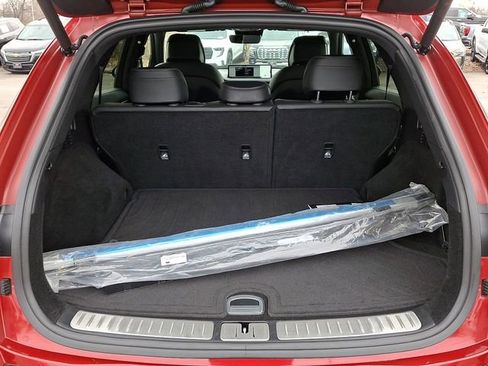 Used 2024 Genesis GV70 3.5T Sport image 32