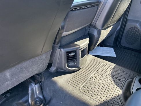 Used 2022 RAM 5500 Tradesman w/ Chrome Appearance Group image 17