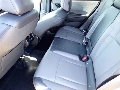 Certified 2026 Subaru Outback Premium AWD/4WD image 10