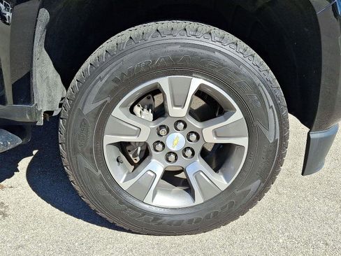 Used 2018 Chevrolet Colorado Z71 image 33