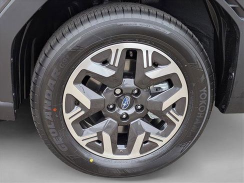 Used 2026 Subaru Forester AWD/4WD image 10