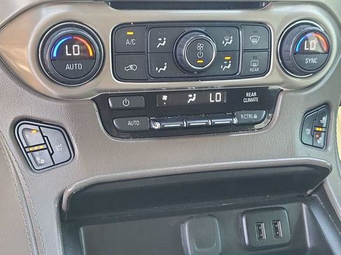 Used 2016 GMC Yukon Denali w/ Open Road Package AWD/4WD image 42
