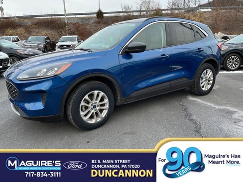 Certified 2022 Ford Escape SE w/ Convenience Package image 1