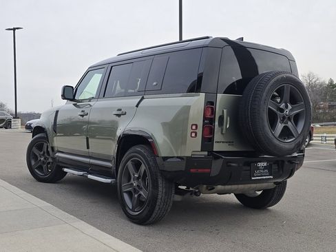 Used 2023 Land Rover Defender 110 X-Dynamic SE image 22