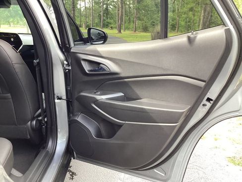 New 2026 Chevrolet Trax RS w/ Driver Confidence Package FWD image 25