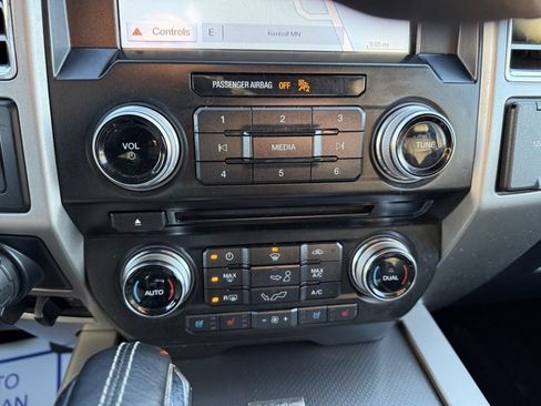 Used 2016 Ford F150 Lariat w/ Equipment Group 501A Mid image 22