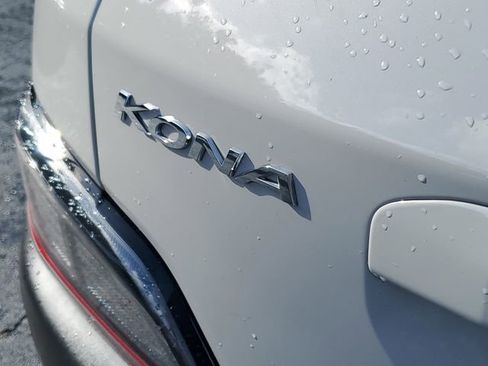 Used 2023 Hyundai Kona SEL FWD image 7
