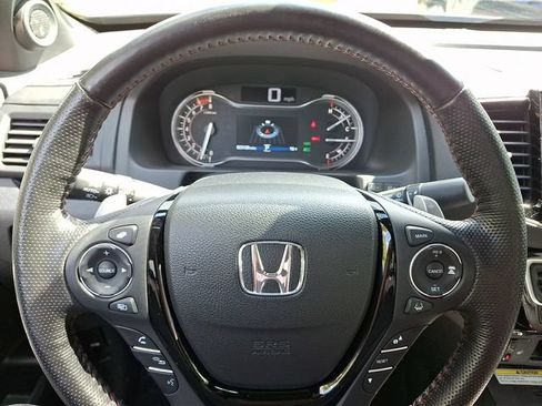 Certified 2023 Honda Ridgeline Black Edition image 23