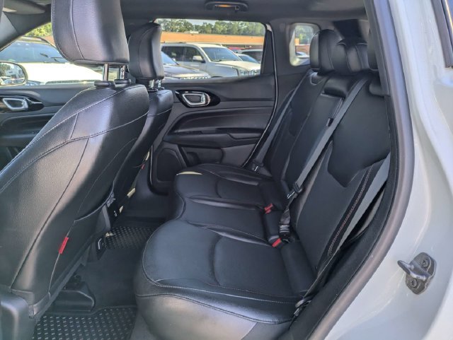 Used 2023 Jeep Compass Trailhawk w/ Trailhawk Elite Group AWD/4WD image 15