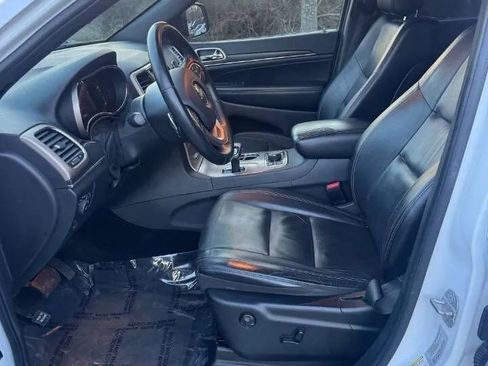 Used 2015 Jeep Grand Cherokee Limited image 26