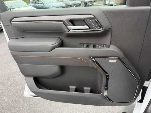 New 2026 GMC Sierra 2500 AT4 image 18