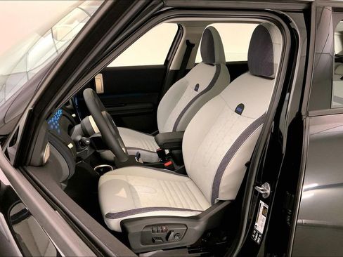 Certified 2025 MINI Cooper Countryman S image 13