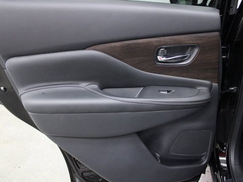 Used 2020 Nissan Murano Platinum image 18