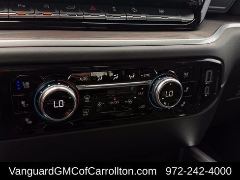 New 2026 GMC Sierra 1500 SLT AWD/4WD image 15