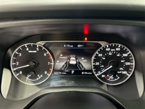 Used 2024 Nissan Rogue S image 12