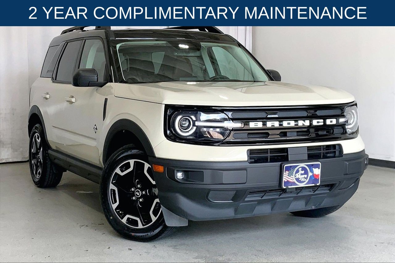 Used 2024 Ford Bronco Sport Outer Banks w/ Tech Package AWD/4WD image 1