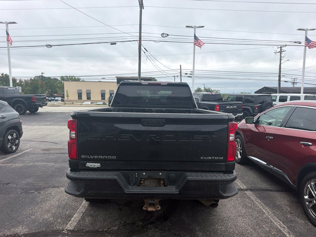 Used 2020 Chevrolet Silverado 2500 Custom w/ Custom Value Package AWD/4WD image 7