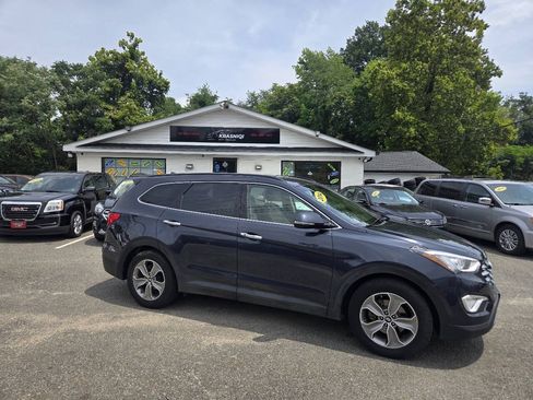 Used 2014 Hyundai Santa Fe GLS FWD image 6