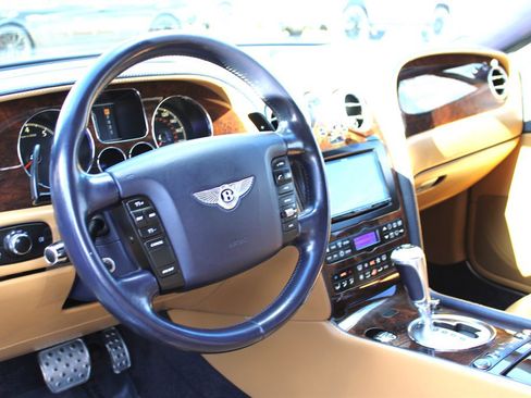 Used 2005 Bentley Continental GT image 11