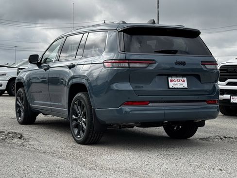 Used 2026 Jeep Grand Cherokee L Limited image 8