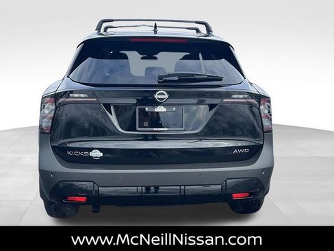 New 2026 Nissan Kicks SV image 6