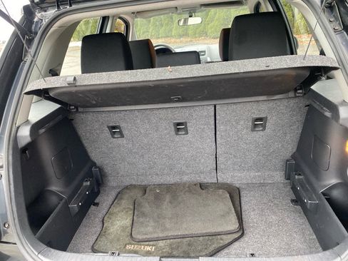 Used 2012 Suzuki SX4 AWD Hatchback image 16