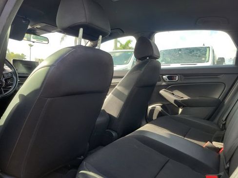 Used 2022 Honda Civic Sport image 11